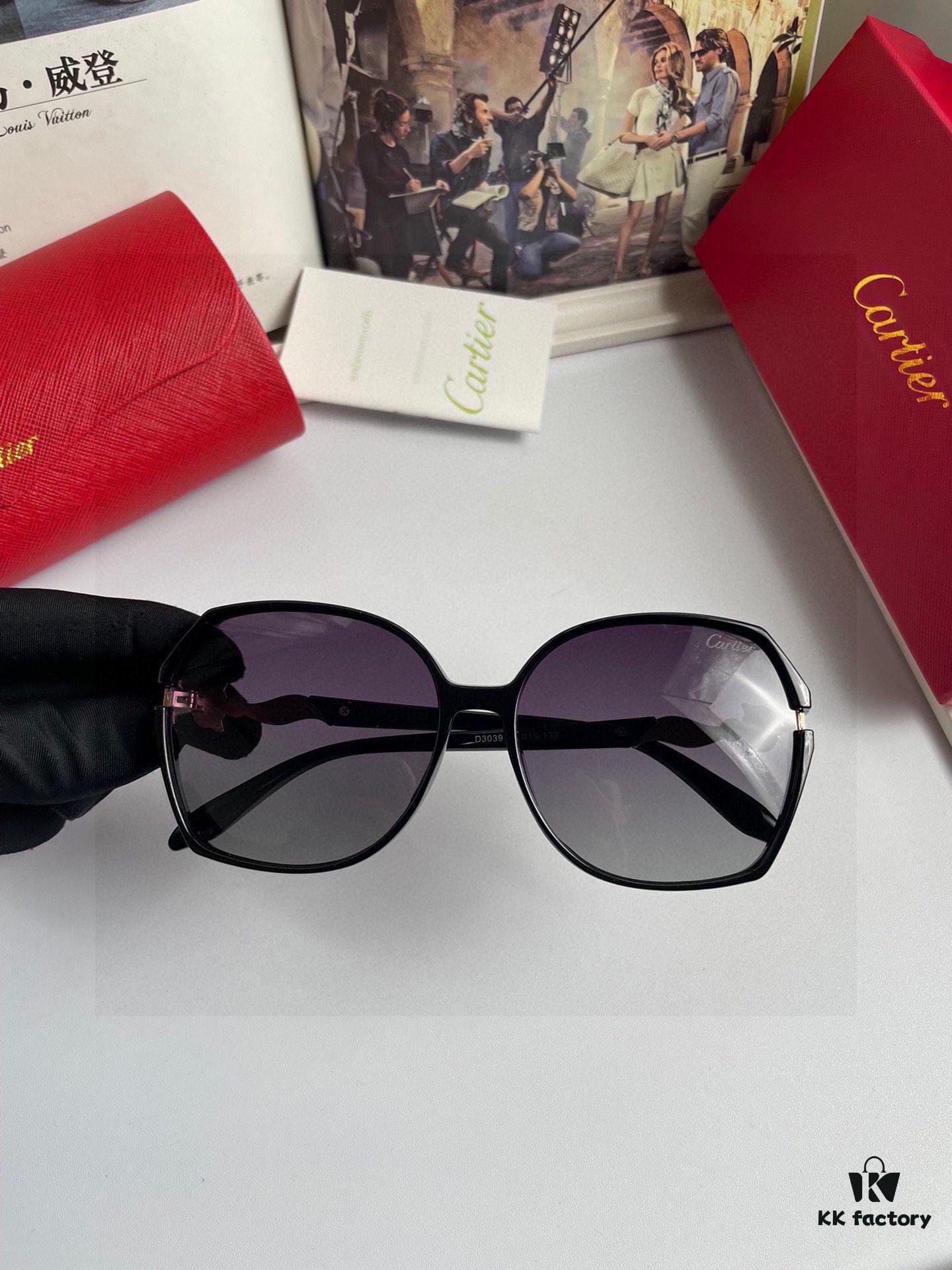 New Cartier Women's Sunglasses with Fox Head Temple Design, PC Frame and Imported Polarized Lenses