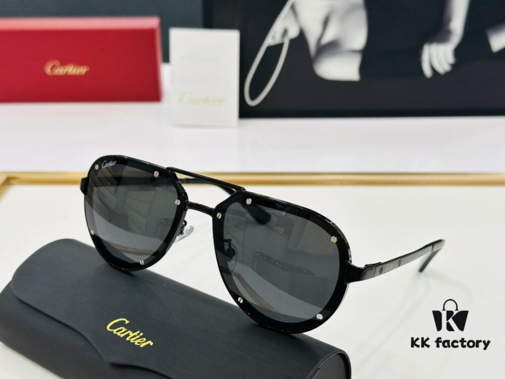 Cartier CA Collection MODEL: CT0195S Size: 60□17-140 Classic C Sunglasses for Driving