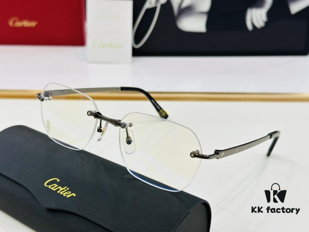 Cartier CT0407O Size 57□18-145 Men's Sunglasses, Recommended for All Face Shapes, Comfortable to Wear, Can Be Fitted with Prescription Lenses