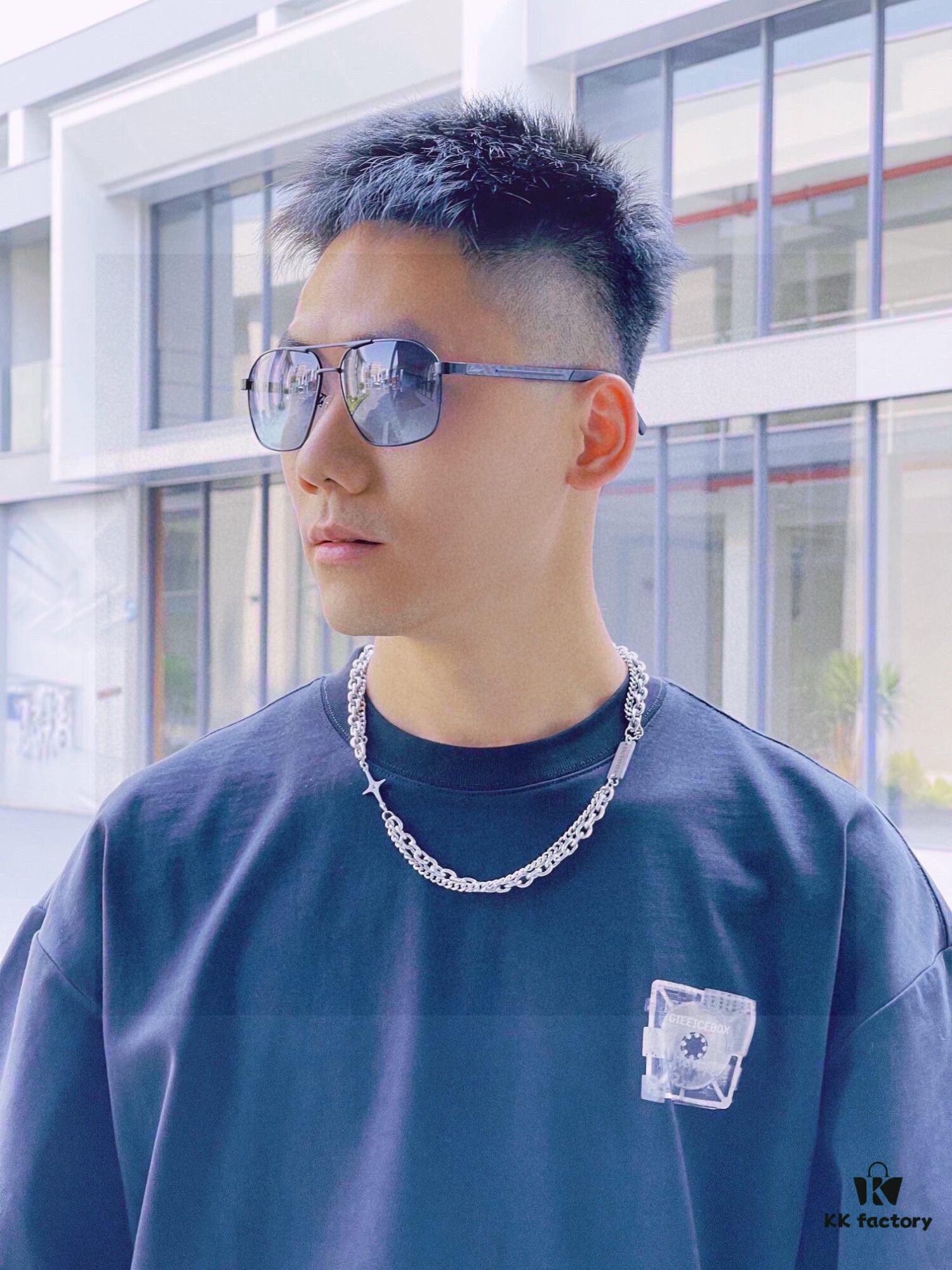 New Arrival 💥 Brand: Cartier Unisex Polarized Sunglasses with High-Definition Nylon Lenses and Metal Alloy Logo Temples