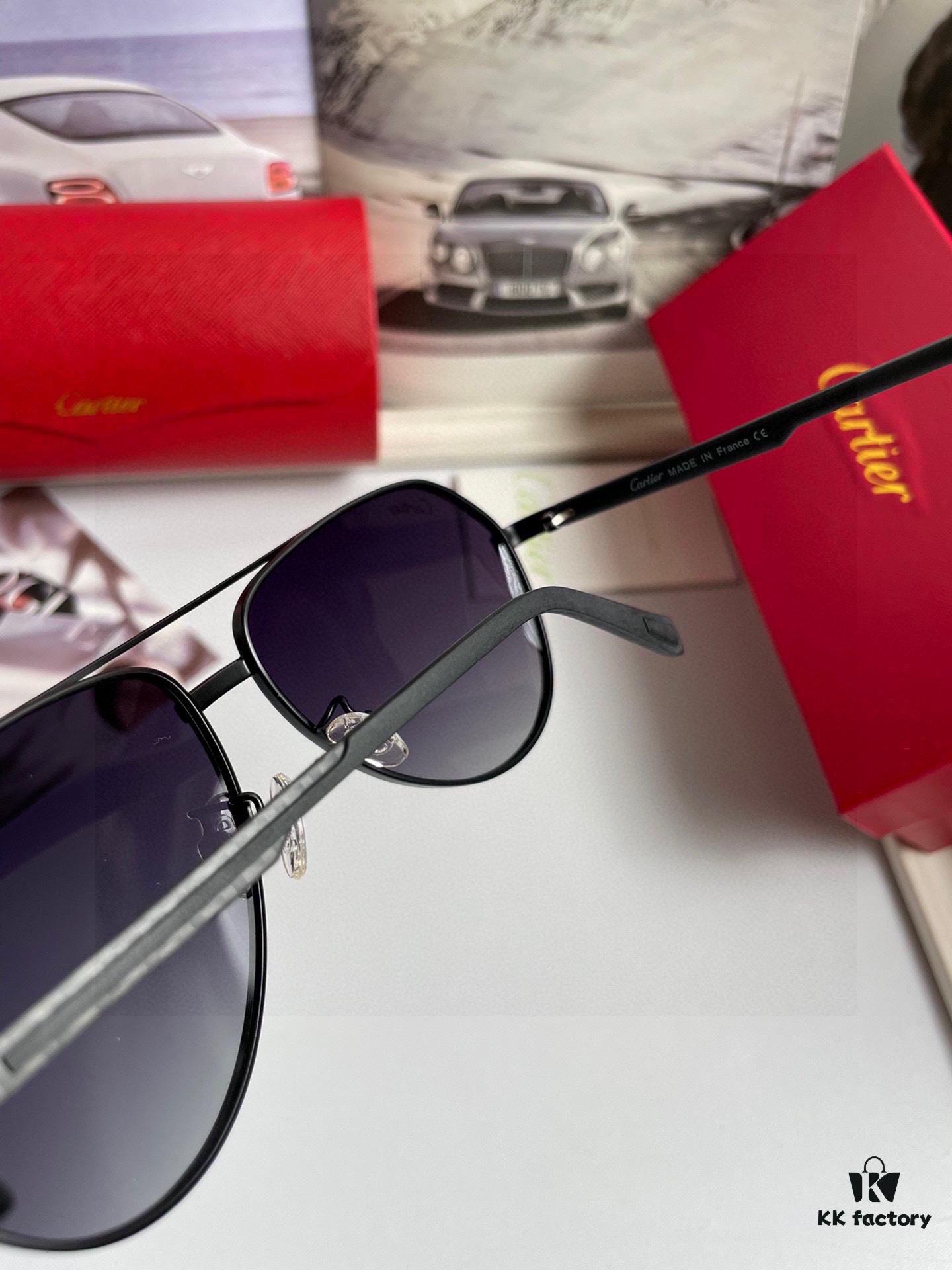 New Arrival 💥 Brand: Cartier Unisex Polarized Sunglasses with High-Definition Nylon Lenses and Metal Alloy Logo Temples