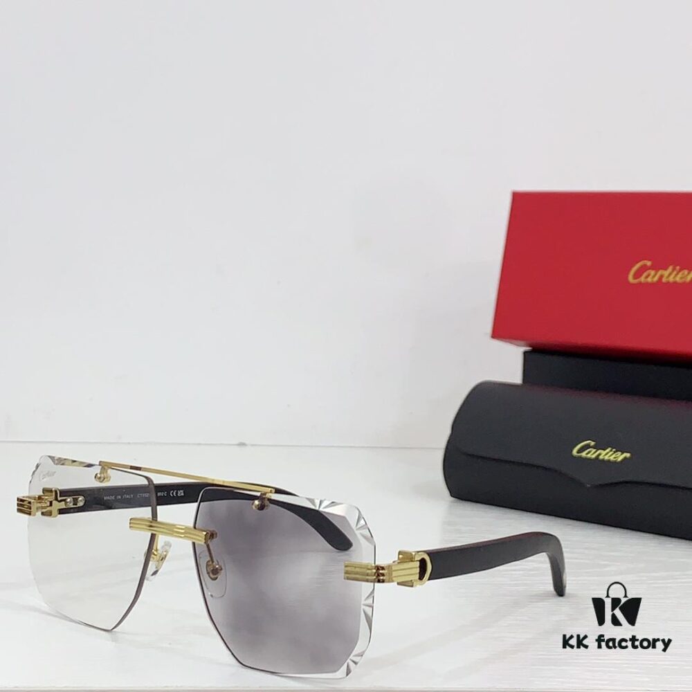 Cartier CT0527S Sunglasses, Size 61□15-140, Photochromic Lens 1602180