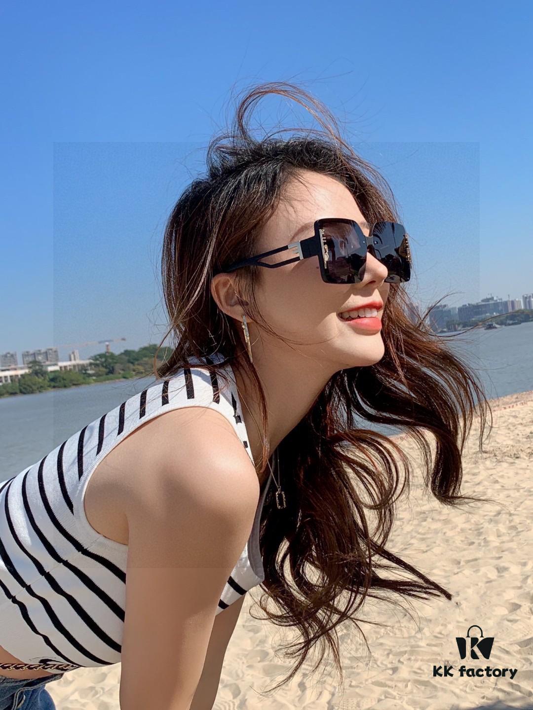 Fendi New Fashionable and Elegant Sunglasses for Women, Stylish Sun Glasses