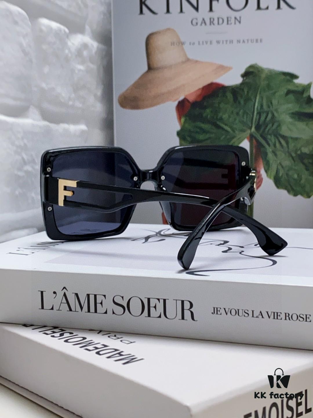 Fendi New Fashionable and Elegant Sunglasses for Women, Stylish Sun Glasses