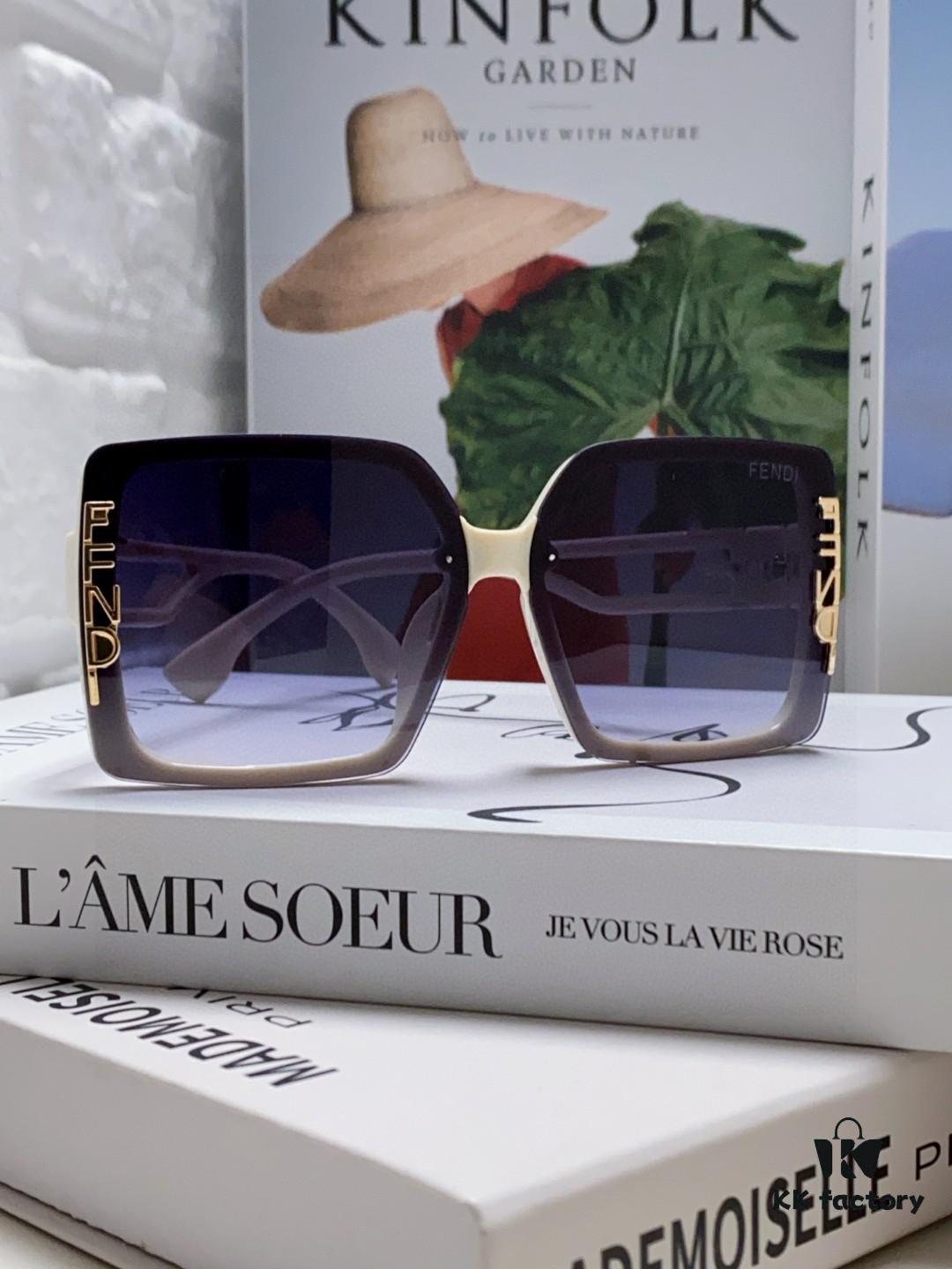 Fendi New Fashionable and Elegant Sunglasses for Women, Stylish Sun Glasses