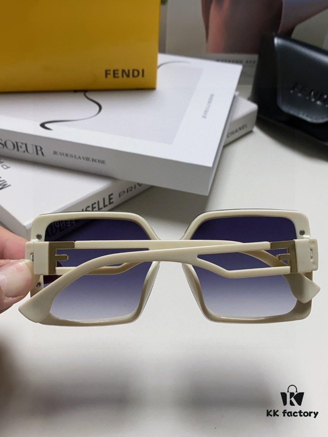 Fendi New Fashionable and Elegant Sunglasses for Women, Stylish Sun Glasses
