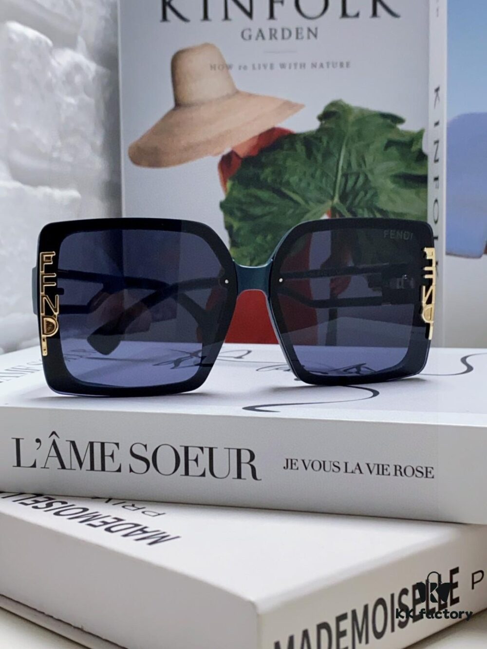 Fendi New Fashionable and Elegant Sunglasses for Women, Sun Glasses