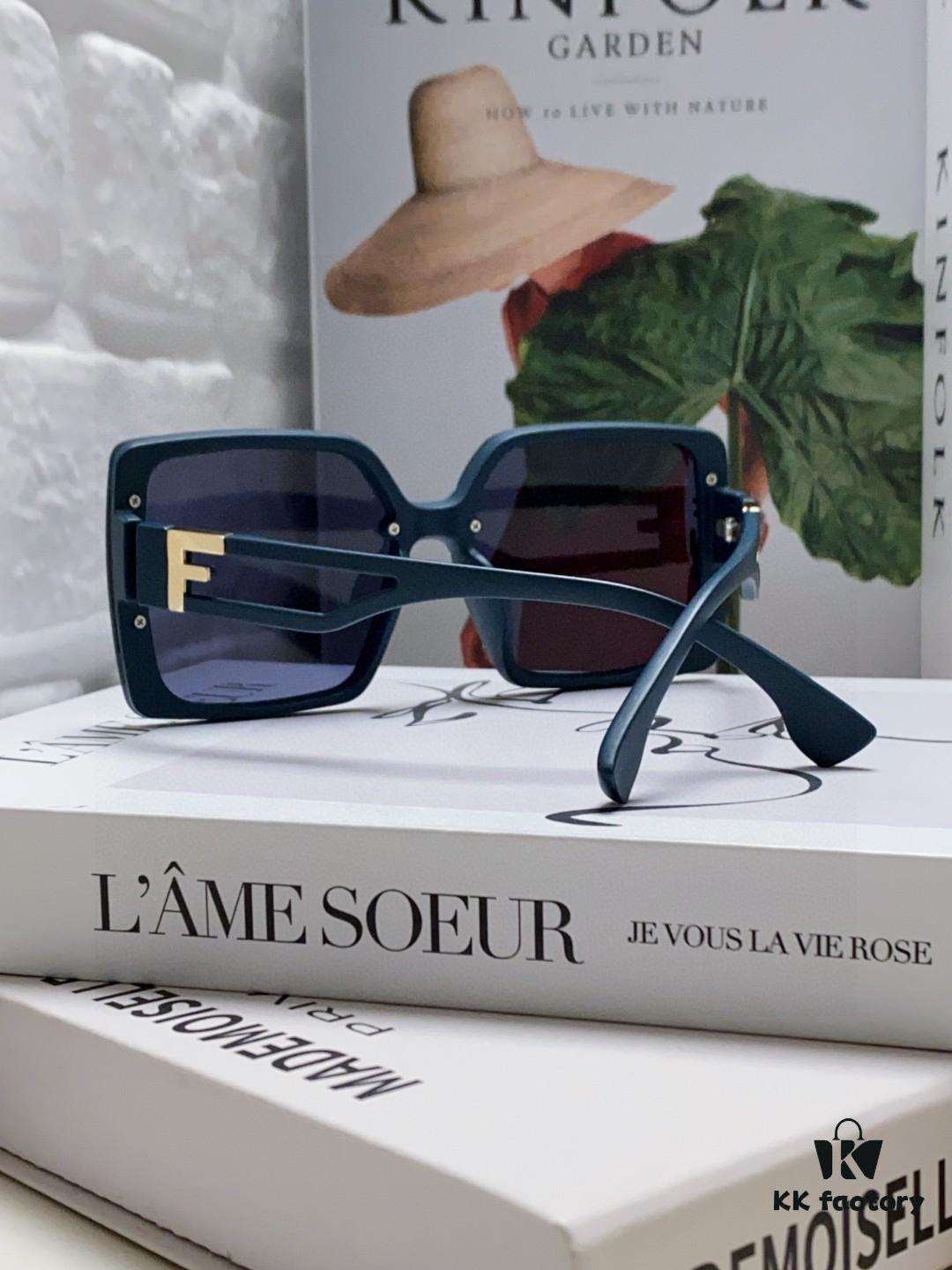 Fendi New Fashionable and Elegant Sunglasses for Women, Sun Glasses