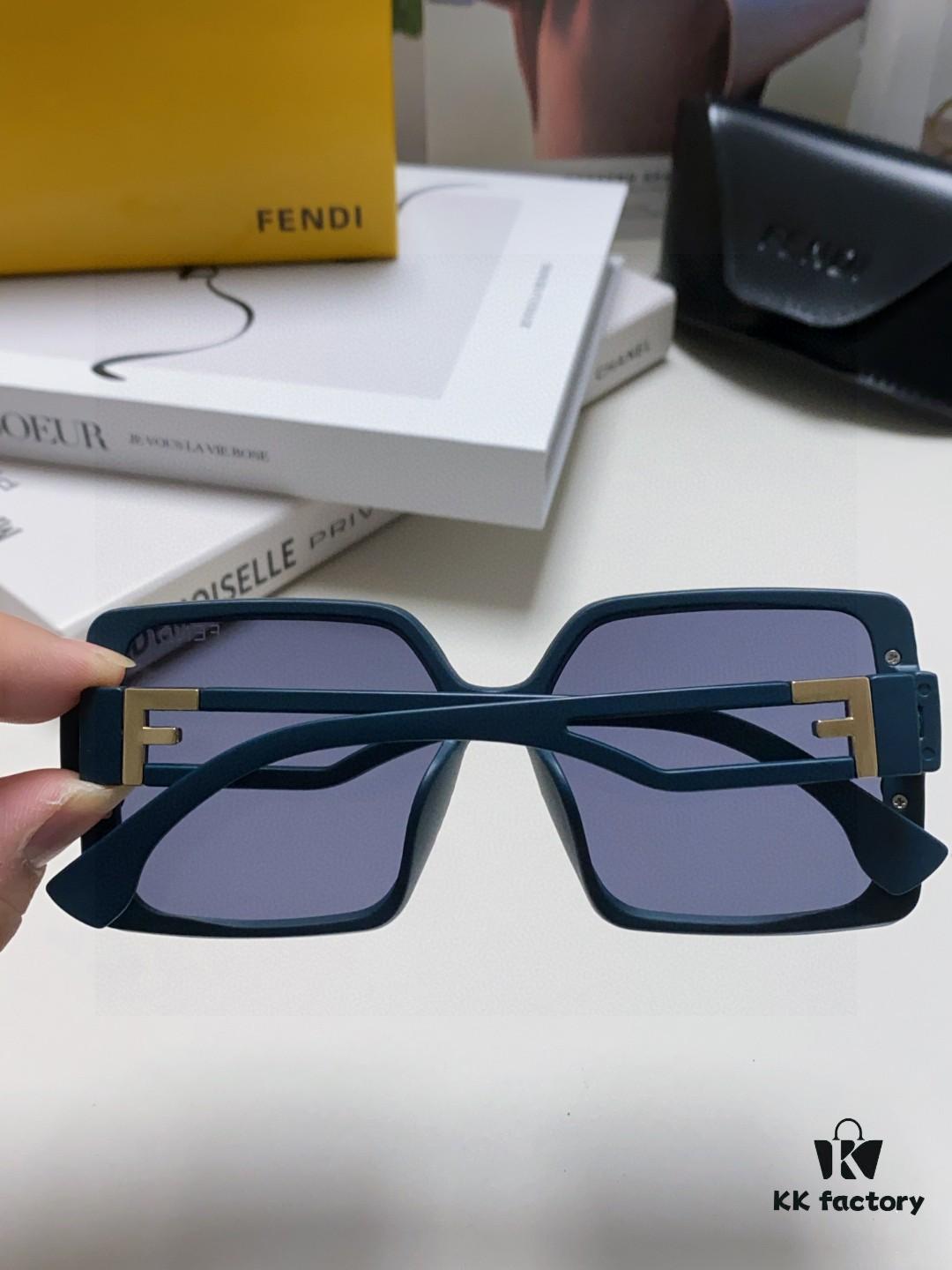 Fendi New Fashionable and Elegant Sunglasses for Women, Sun Glasses