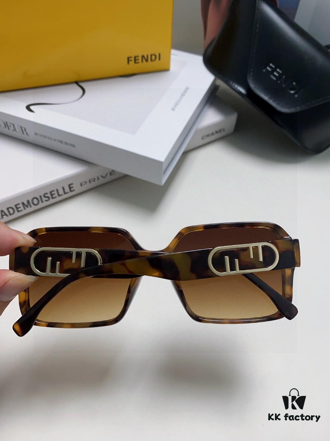 Fendi 2025 New Arrival Trendy European and American Style Square Sunglasses for Women, High-End Fashion UV Protection Sunglasses In Stock