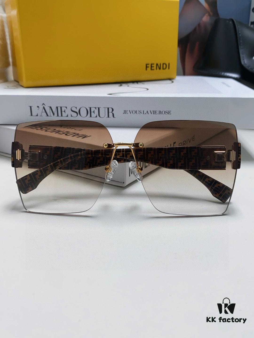 FENDI 2024 Spring New Arrival Fashion Trendy Square Polarized Sunglasses for Women, High-Quality Comfortable Wear, Influencer Favorite UV Protection Shades