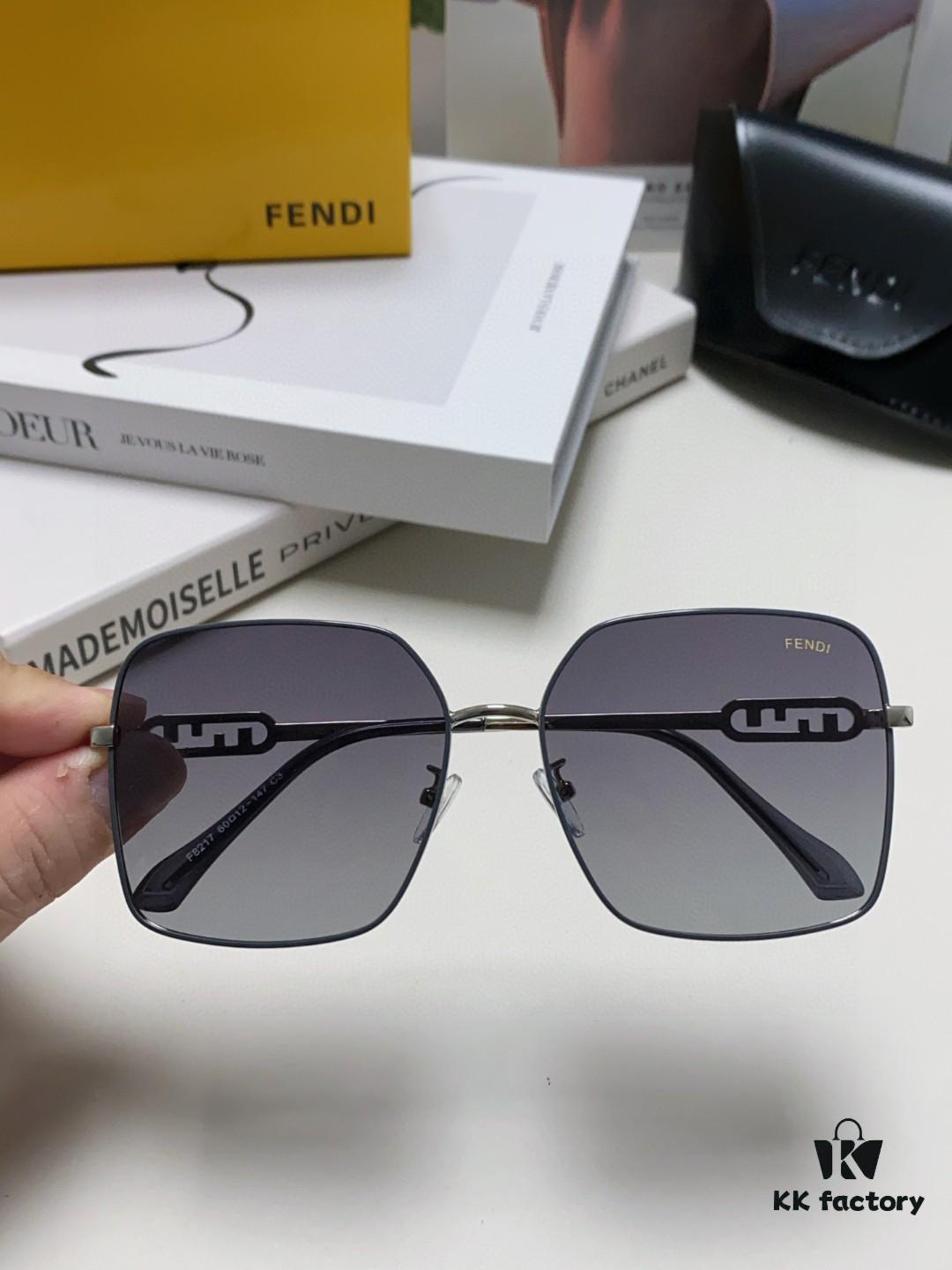 Fendi 2024 New Large Round Oversized Metal Sunglasses for Women, Slimming UV Protection Polarized Sun Glasses
