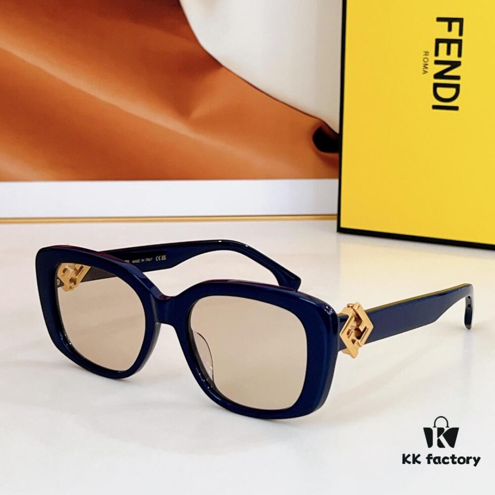 135 FENDI Sunglasses