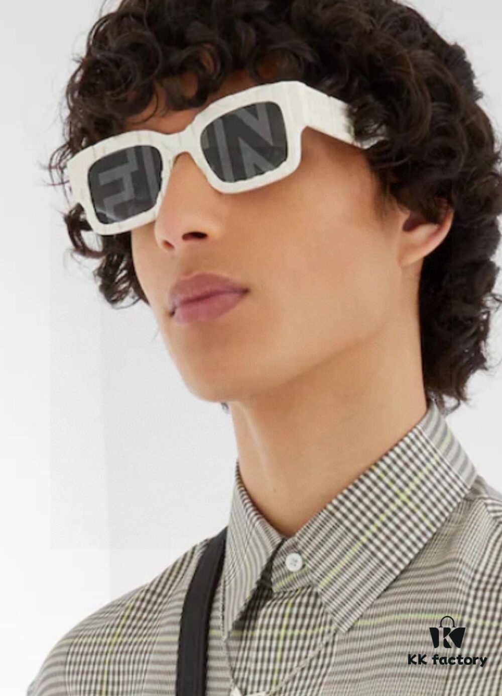 FENDI 2025 New Square Sunglasses, Stylish Hip-Hop Inspired UV-Protective Shades, Trendy Letter-Embellished Streetwear Sunglasses for Men and Women
