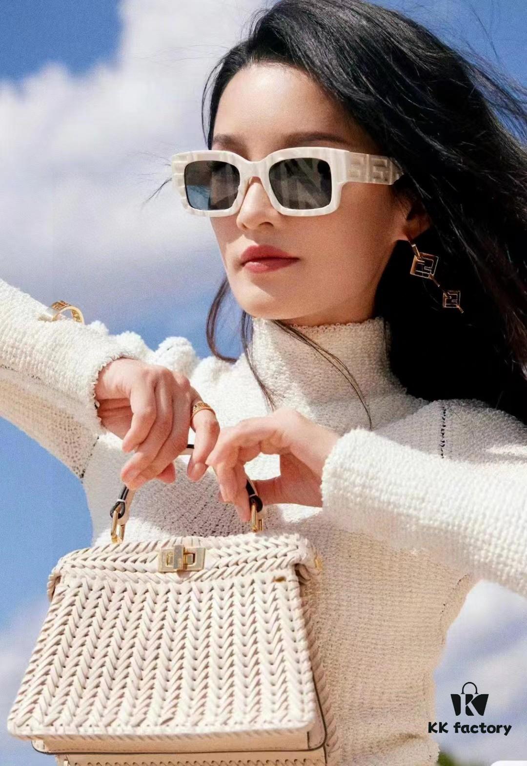 FENDI 2025 New Square Sunglasses, Stylish Hip-Hop Inspired UV-Protective Shades, Trendy Letter-Embellished Streetwear Sunglasses for Men and Women