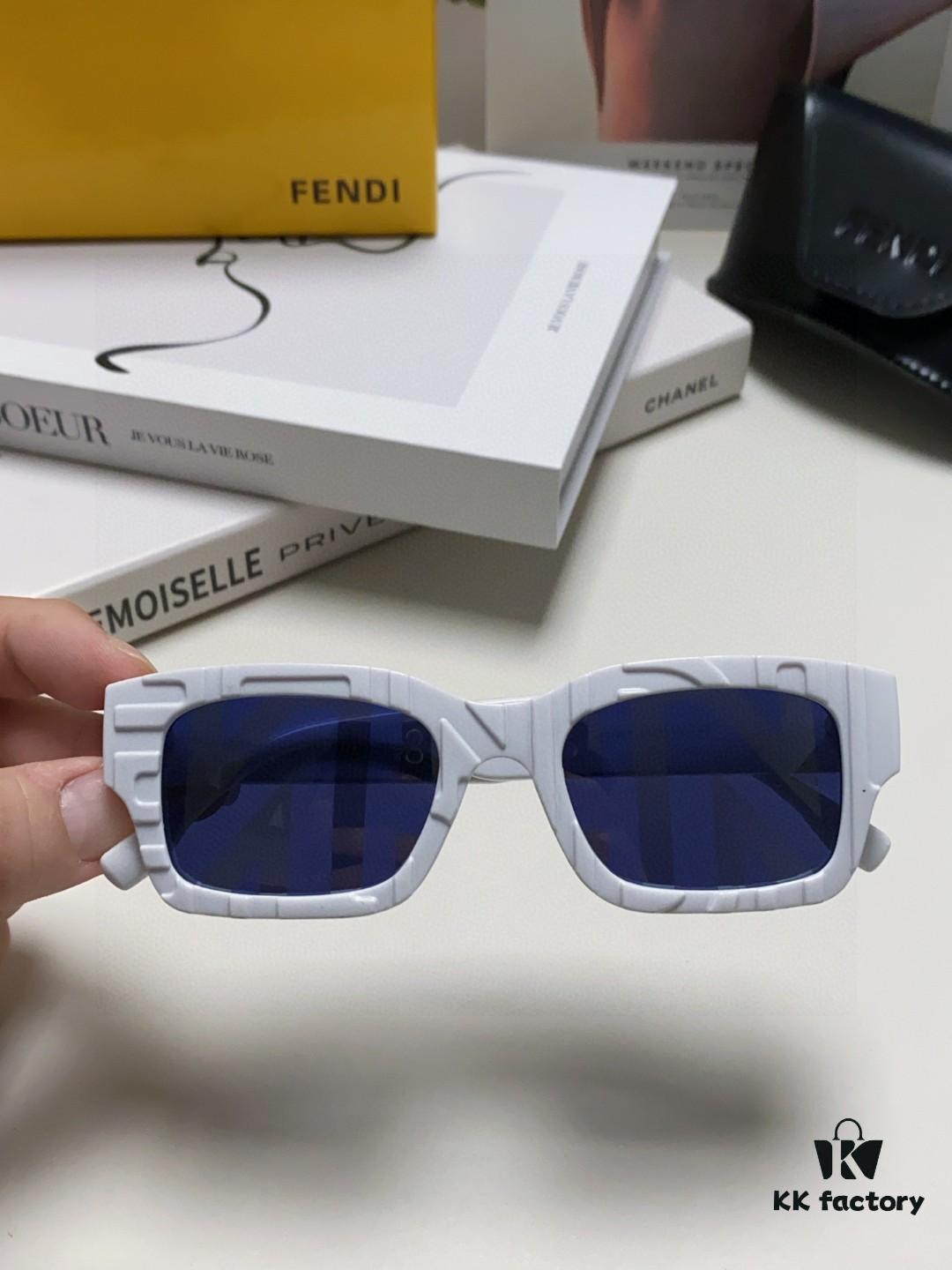 FENDI 2025 New Square Sunglasses, Stylish Hip-Hop Inspired UV-Protective Shades, Trendy Letter-Embellished Streetwear Sunglasses for Men and Women