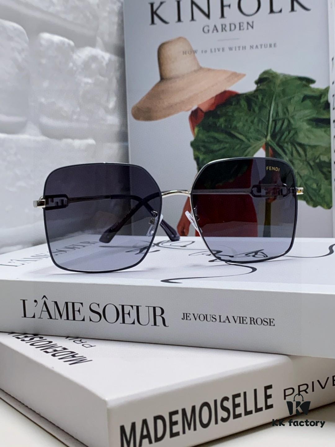 Fendi 2025 New Large Round Oversized Metal Sunglasses for Women, Slimming Polarized Sun Protection Eyewear