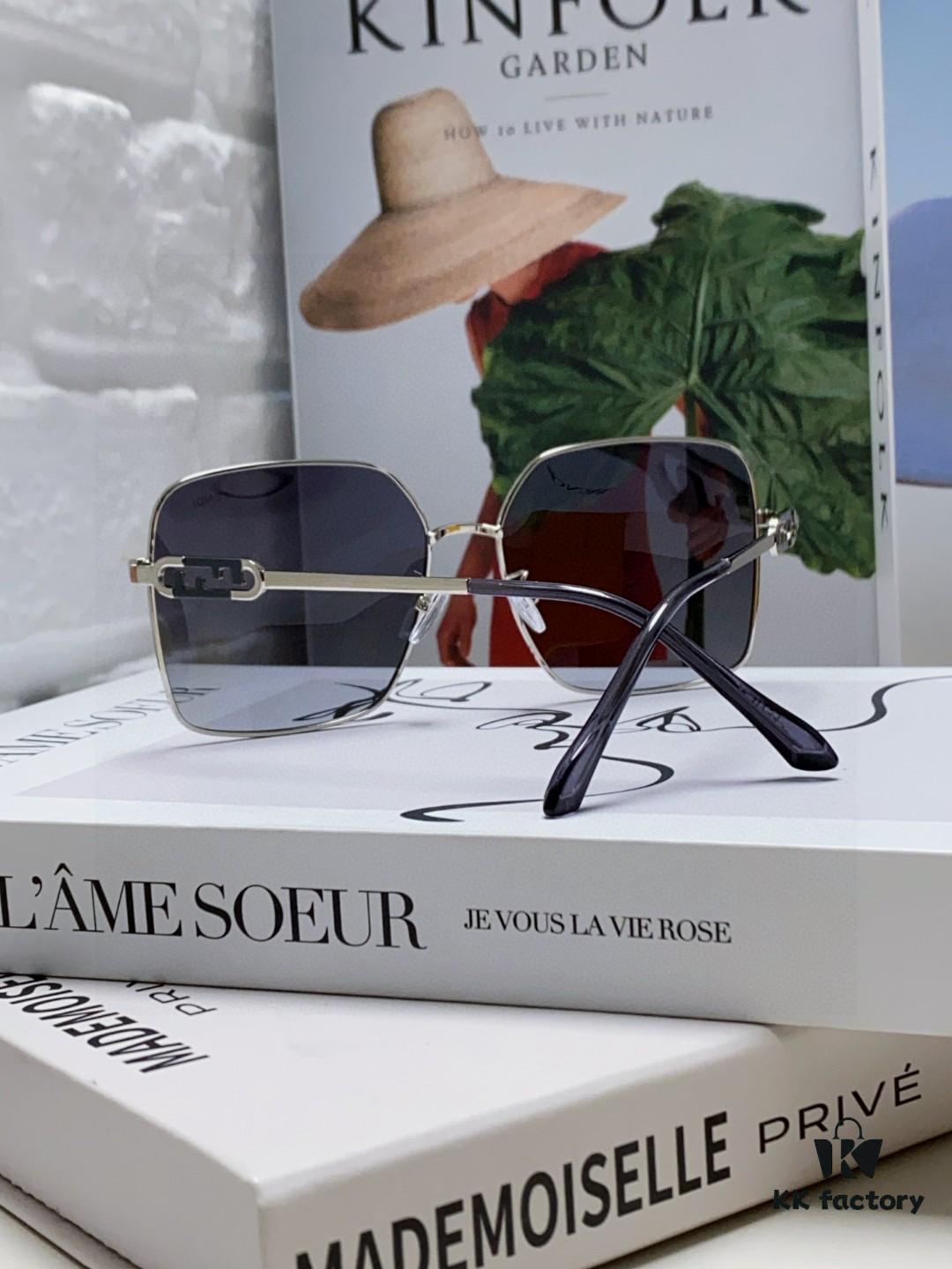 Fendi 2025 New Large Round Oversized Metal Sunglasses for Women, Slimming Polarized Sun Protection Eyewear