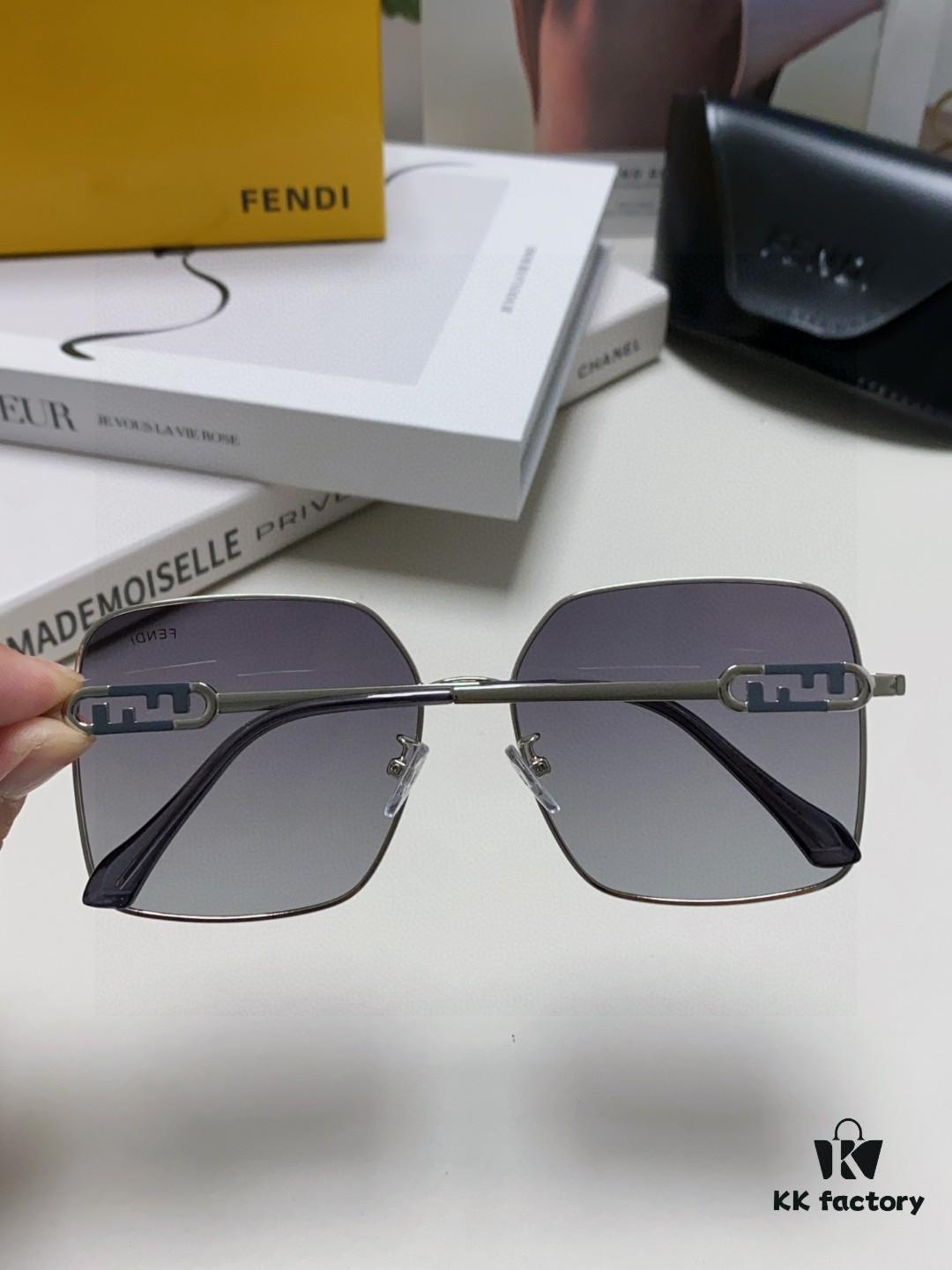 Fendi 2025 New Large Round Oversized Metal Sunglasses for Women, Slimming Polarized Sun Protection Eyewear