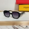 140 FENDI* FE40118 Sunglasses