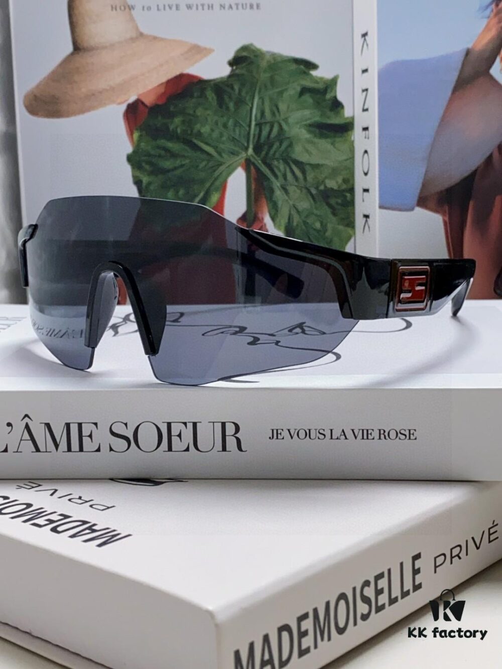 Fendi Running Glasses for Cycling and Marathon Sports, Unisex Outdoor Windproof Sunglasses with Oversized Frame