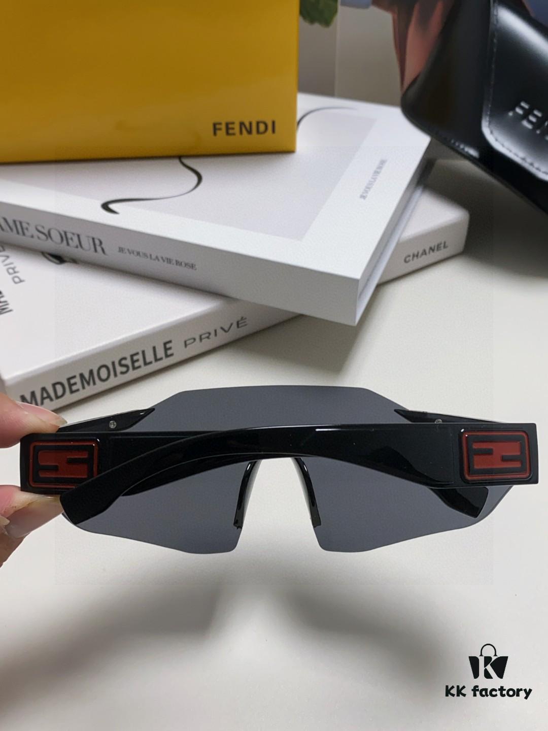 Fendi Running Glasses for Cycling and Marathon Sports, Unisex Outdoor Windproof Sunglasses with Oversized Frame