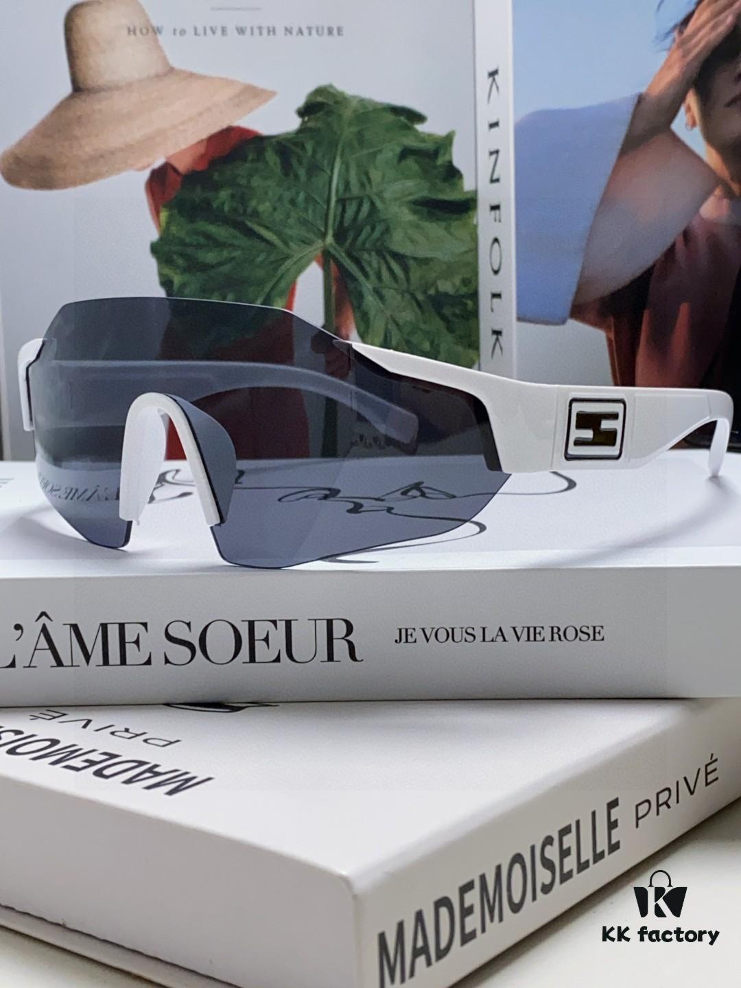 Fendi Running Glasses for Cycling and Marathon Sports, Unisex Outdoor Windproof Sunglasses with Oversized Frame