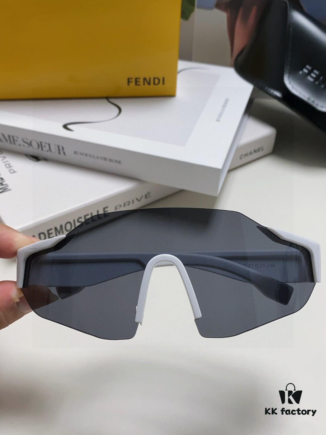 Fendi Running Glasses for Cycling and Marathon Sports, Unisex Outdoor Windproof Sunglasses with Oversized Frame