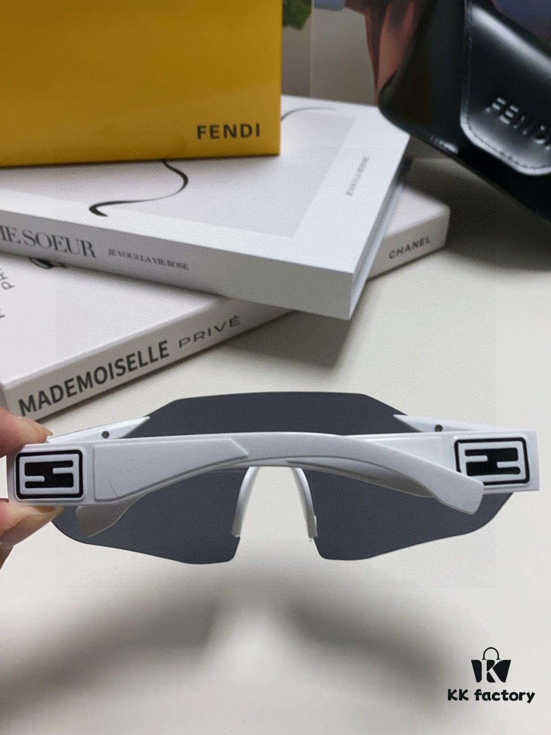 Fendi Running Glasses for Cycling and Marathon Sports, Unisex Outdoor Windproof Sunglasses with Oversized Frame
