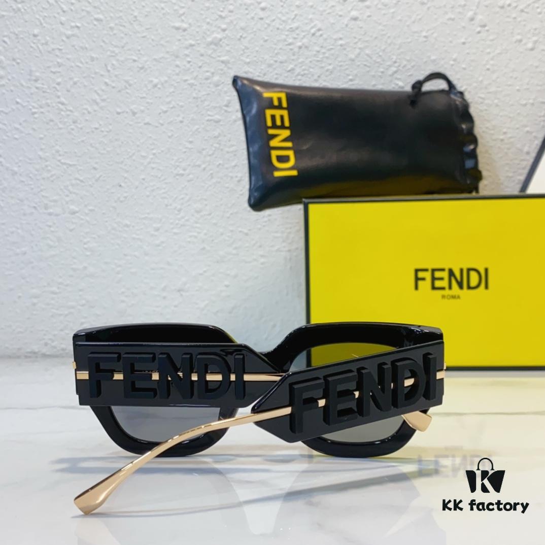 130 FENDI MOD: FE40097 SIZE: 53-22-140 Sunglasses