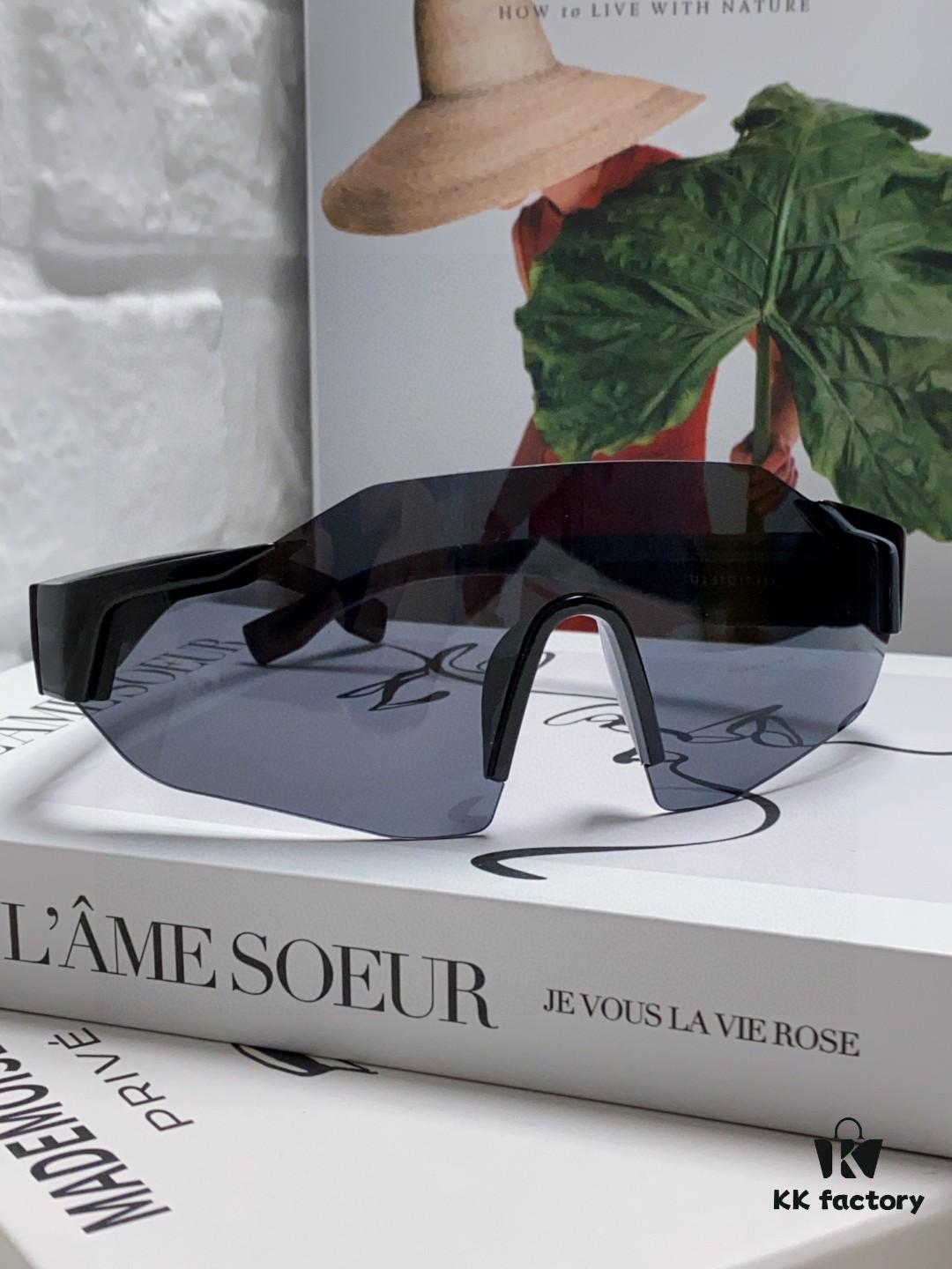 Fendi Running Glasses for Cycling and Marathon, Unisex Outdoor Windproof Sunglasses with Large Frame