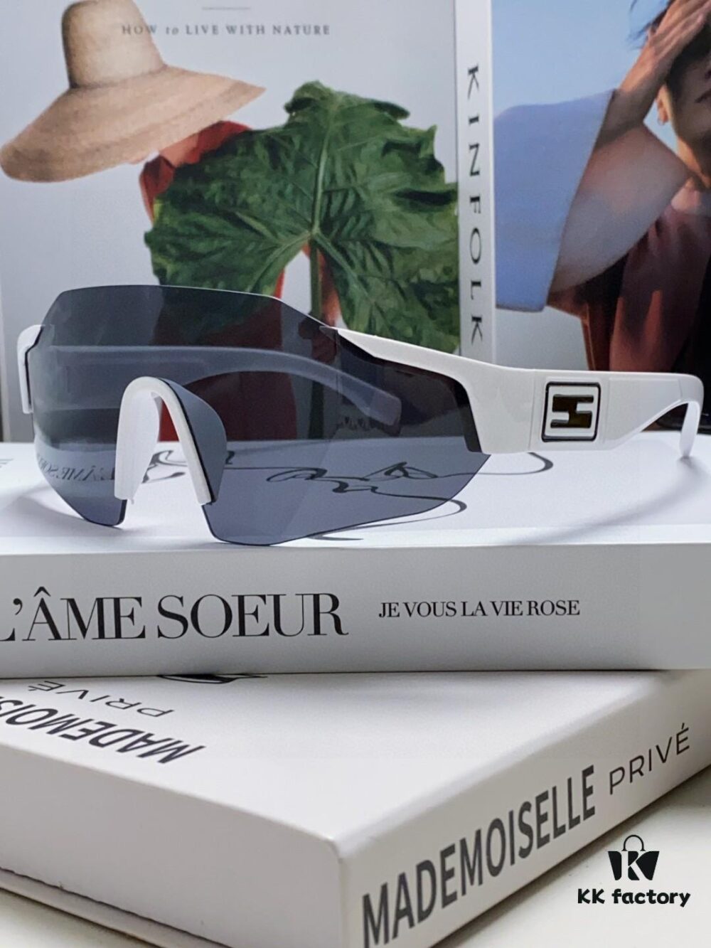 Fendi Running Glasses for Cycling and Marathon, Unisex Outdoor Windproof Sunglasses, Oversized Frame Sun Protection Eyewear