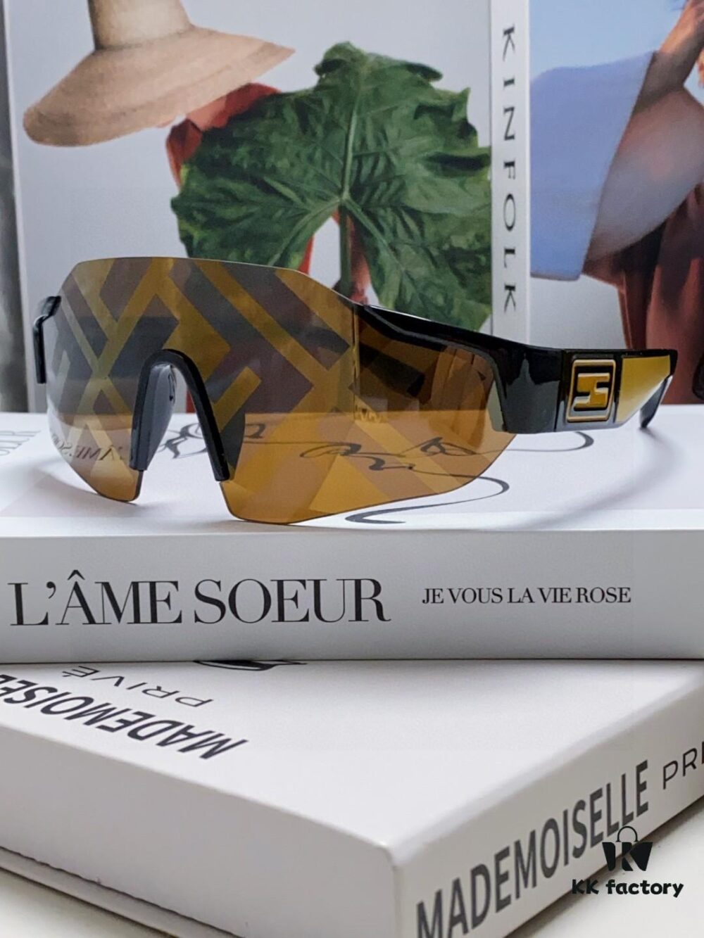 Fendi Running Glasses for Cycling and Marathon, Unisex Outdoor Windproof Sunglasses, Large Frame Sunglasses