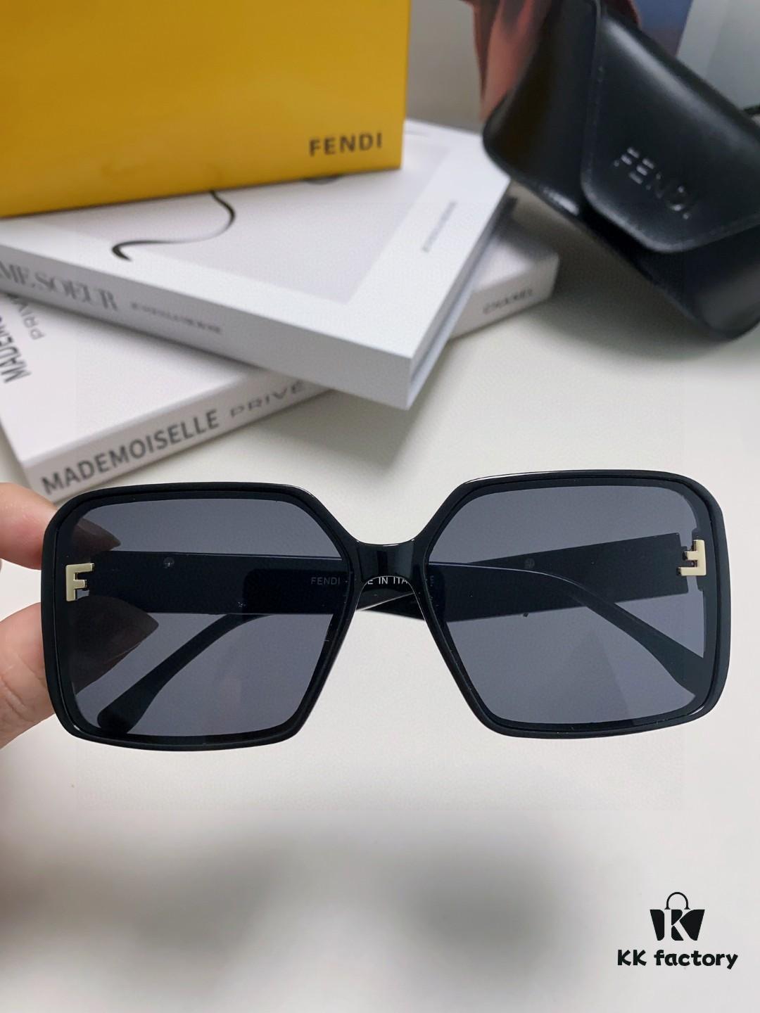 Fendi 2024 New Arrival Trendy European-American Style Square Sunglasses for Women, High-End Fashion UV-Protective Sunglasses In Stock