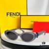 FENDI MODEL: FE40150 SIZE: 53□19-145 Sunglasses