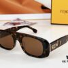 150 FENDI MODEL: FE40162I SIZE: 54□20-145