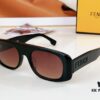 150 FENDI MODEL: FE40162I SIZE: 54□20-145