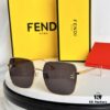 FENDI FE4076U Minimalist and Elegant Square Frame, Stylish Face-Framing Design with Mirror-Inlaid Full Rhinestone Logo