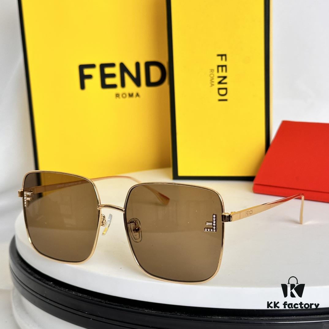 FENDI FE4076U Minimalist and Elegant Square Frame, Stylish Face-Framing Design with Mirror-Inlaid Full Rhinestone Logo