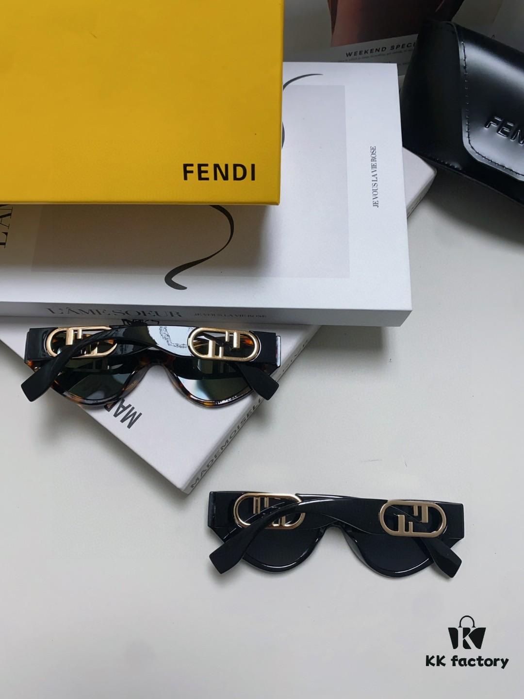 Fendi Cat-Eye Sunglasses for Women, Fashion Metal Logo Design, High-End Stylish and Versatile Sun Glasses