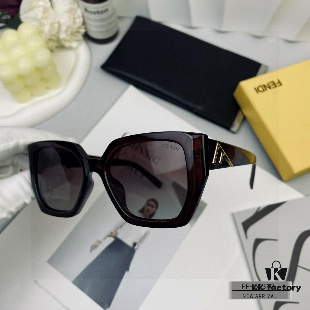 Italian FENDI - Polarized Sunglasses with Bolley Resin Lenses, TR90 Frame, Lightweight and Comfortable Wear