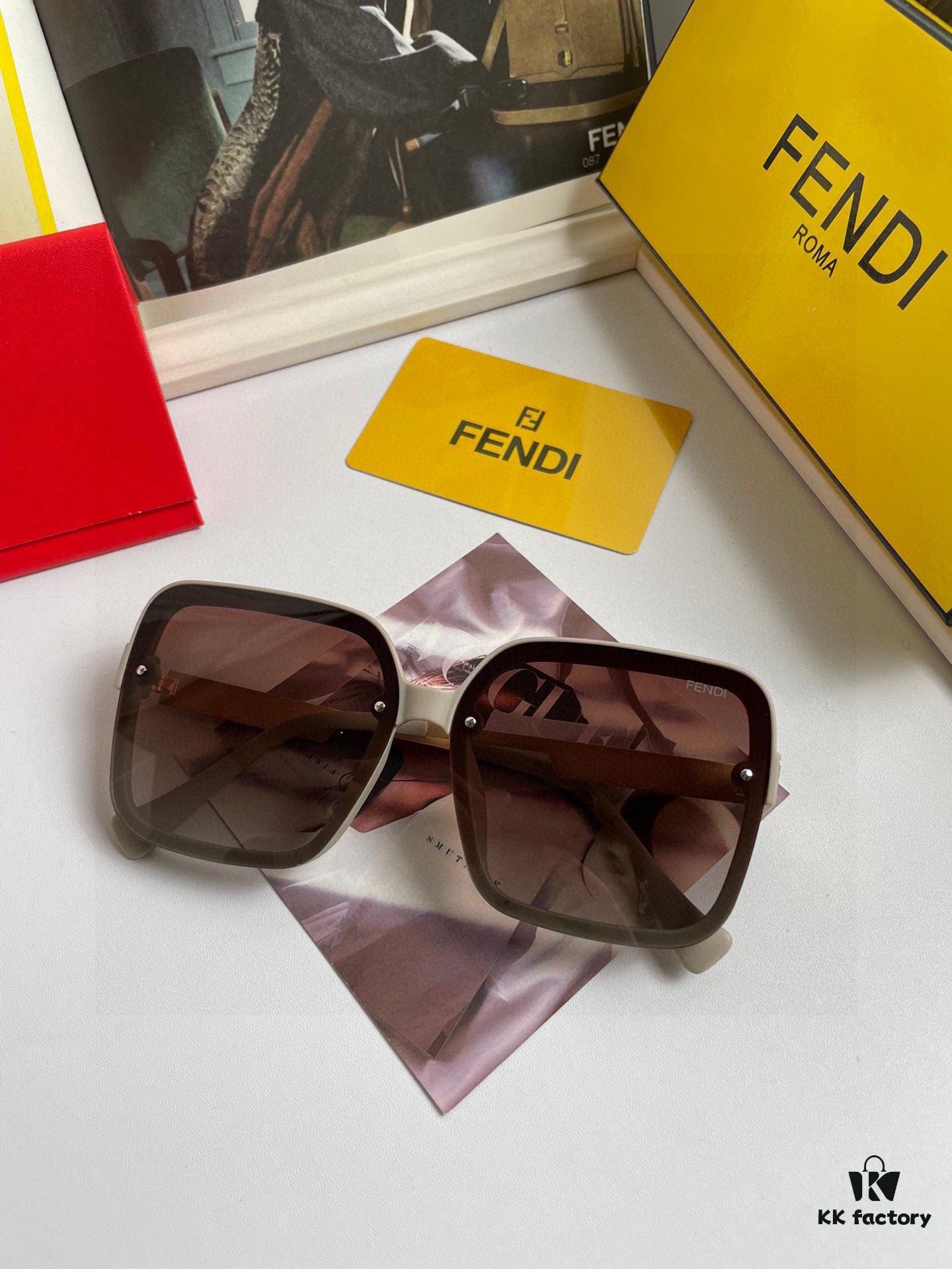 Fendi Women's Polarized Sunglasses, Fashionable Face-Framing Design, Luxury Brand Style, 7233 Eyewear