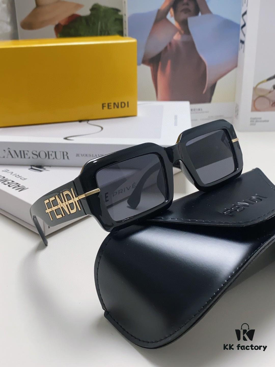Fendi New Square Sunglasses for Men and Women, Fashionable Streetwear Style Shades