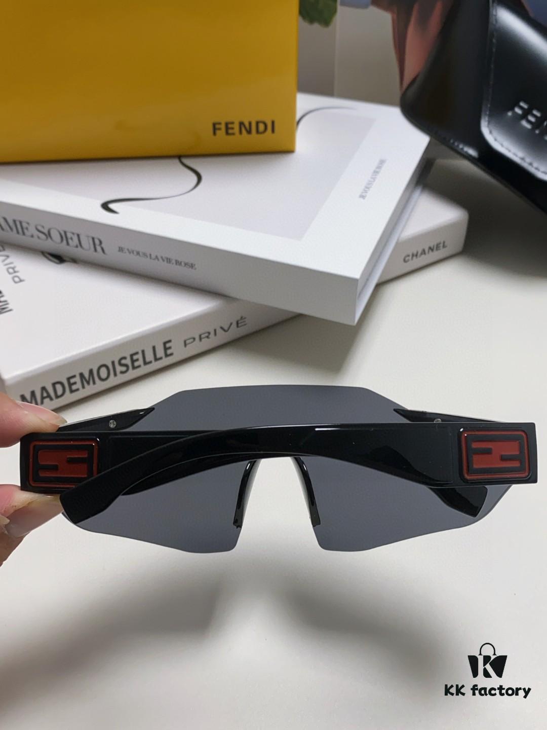 Fendi Running Glasses for Cycling and Marathon Sports, Unisex Outdoor Windproof Sunglasses, Oversized Frame Sun Goggles