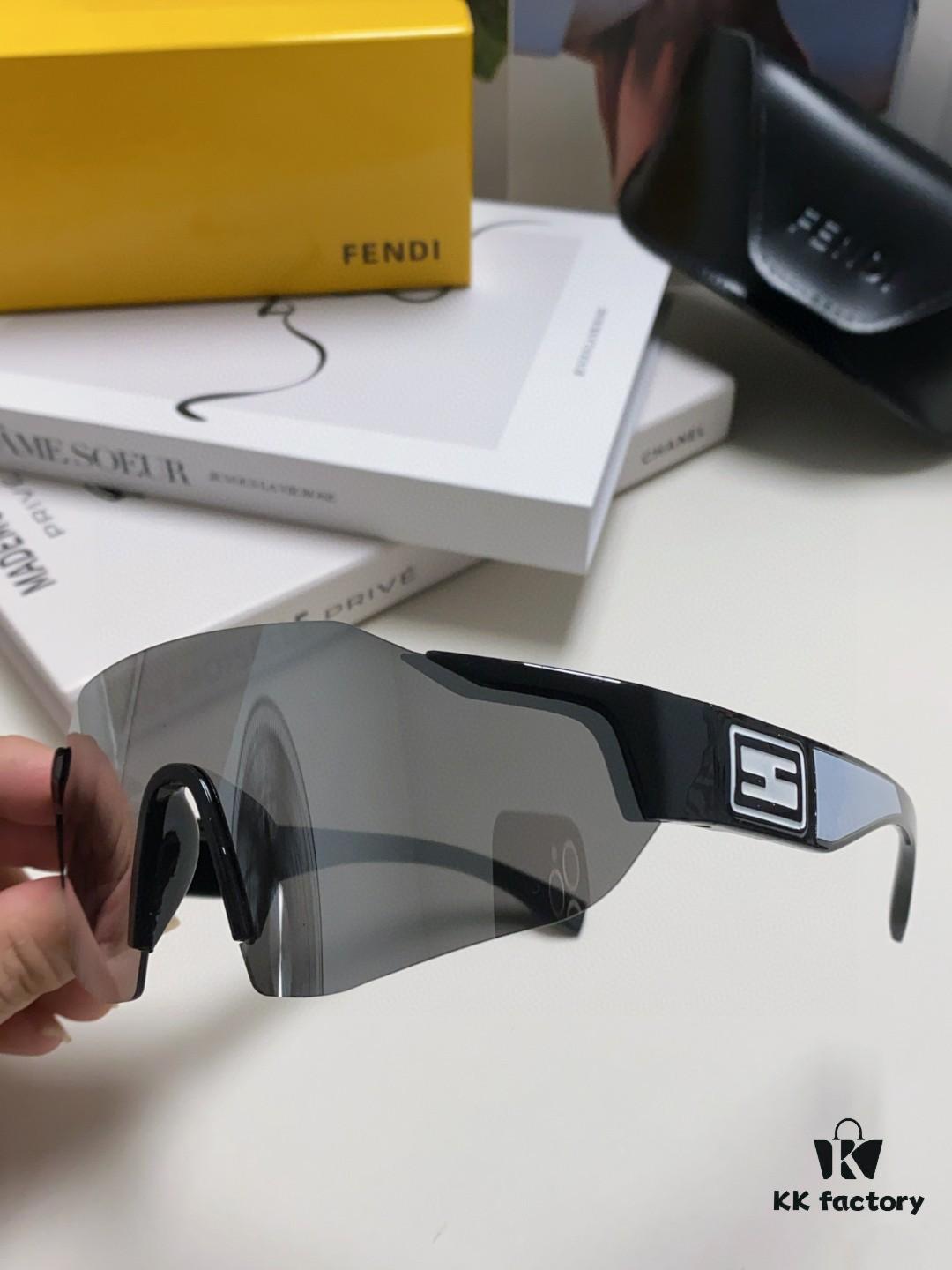 Fendi Running Glasses for Cycling and Marathon, Unisex Outdoor Windproof Sunglasses with Large Frame