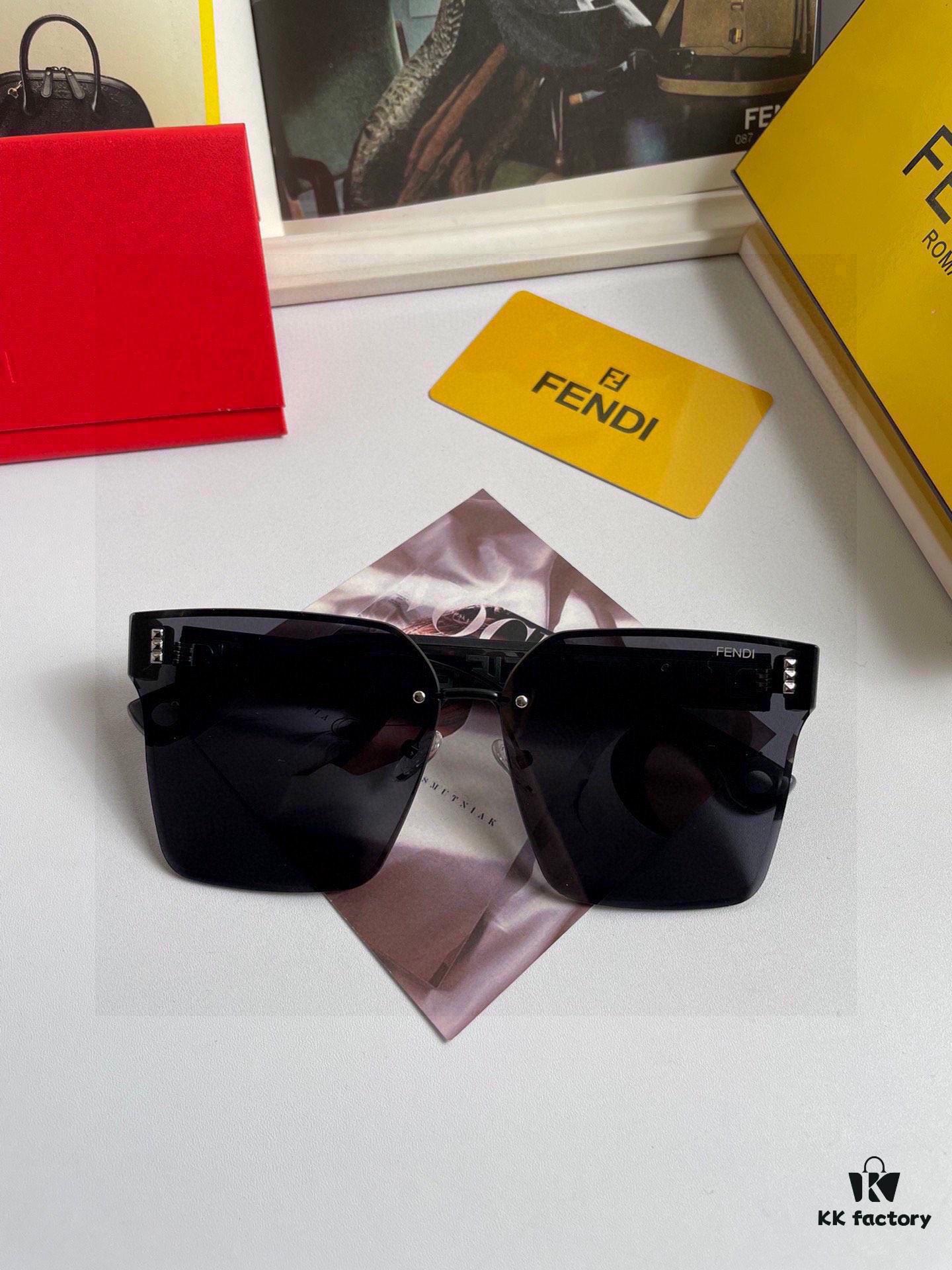 Fendi Women's Sunglasses with HD Nylon Lenses, Fashionable Face-Framing Design, Stylish and Premium Look