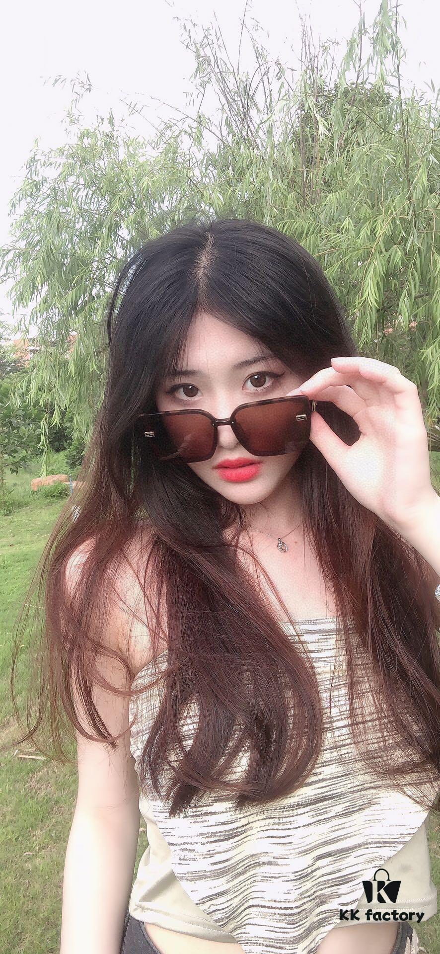 FENDI High-Quality Women's Polarized Sunglasses with TR90 Frame: Imported Polarized HD Lenses, Fashionable and Elegant, Must-Have for Travel