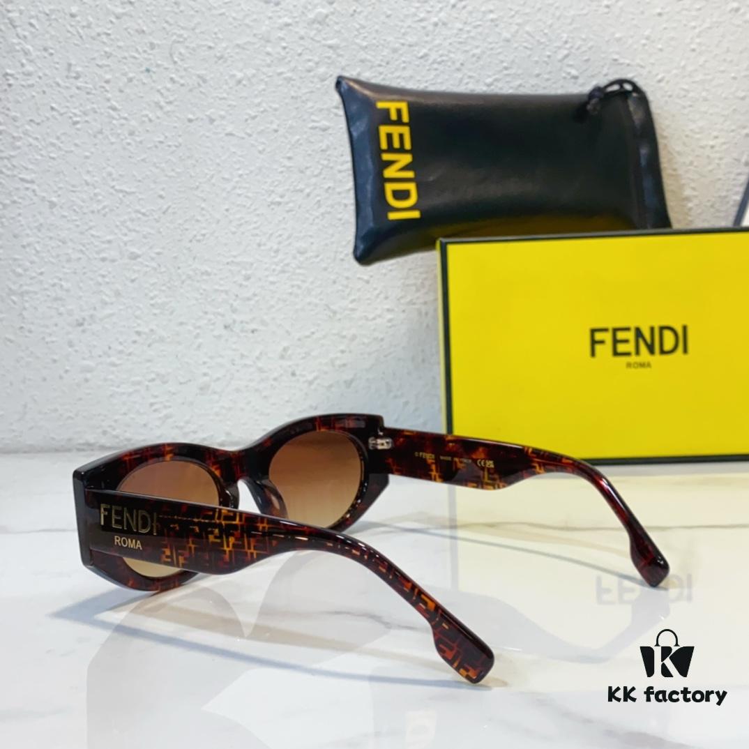 140 Fendi FOL083V Sunglasses
