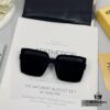 FENDI Italy | Polarized Sunglasses with TR90 Frame and Polylite Lenses