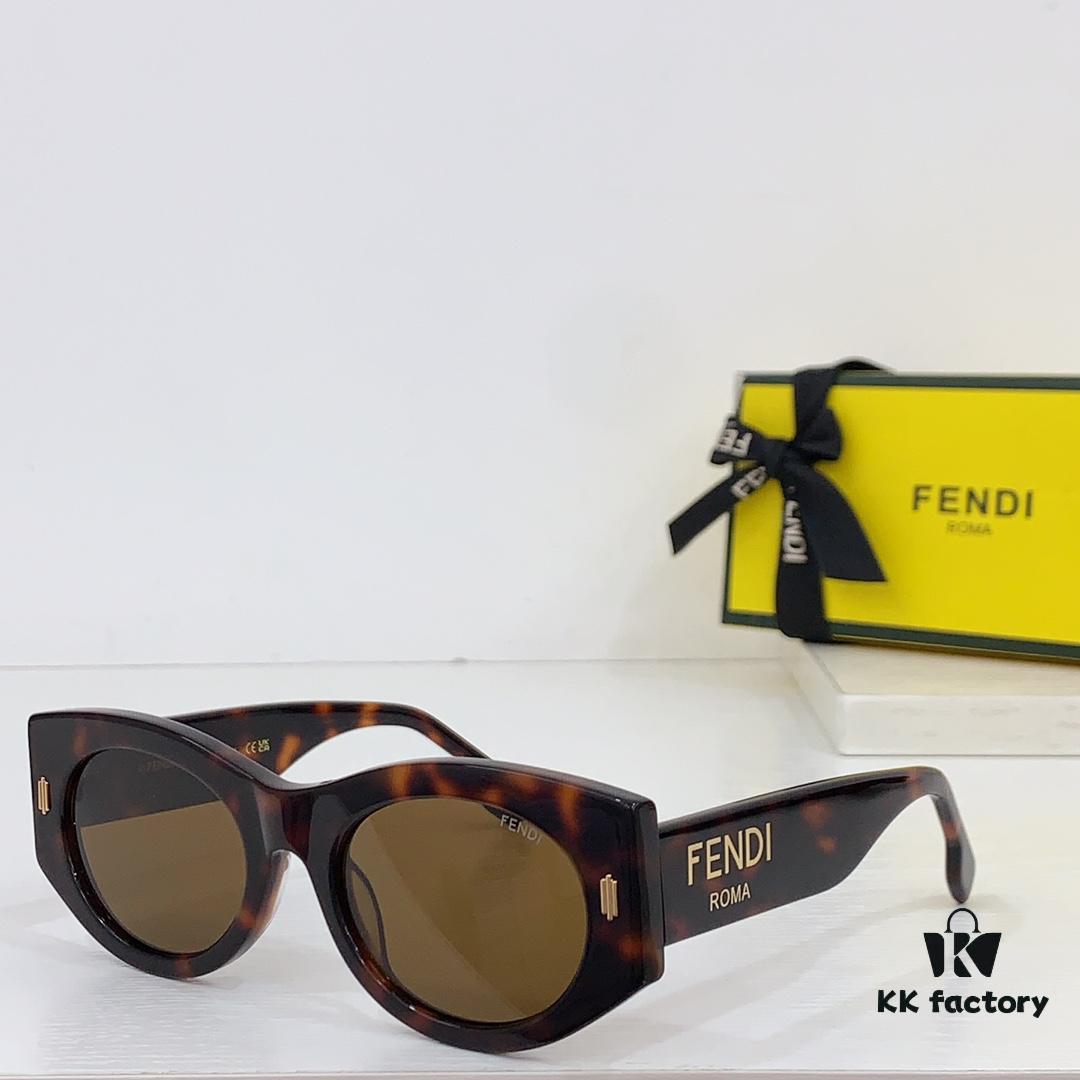140 Fendi* FOL083V Sunglasses
